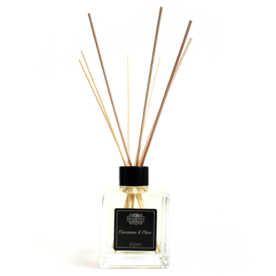 Cinnamon and Clove Essential Oil Reed Diffuser 200ml