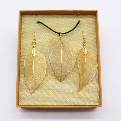 Necklace and Earring Set - Bravery Leaf - Gold